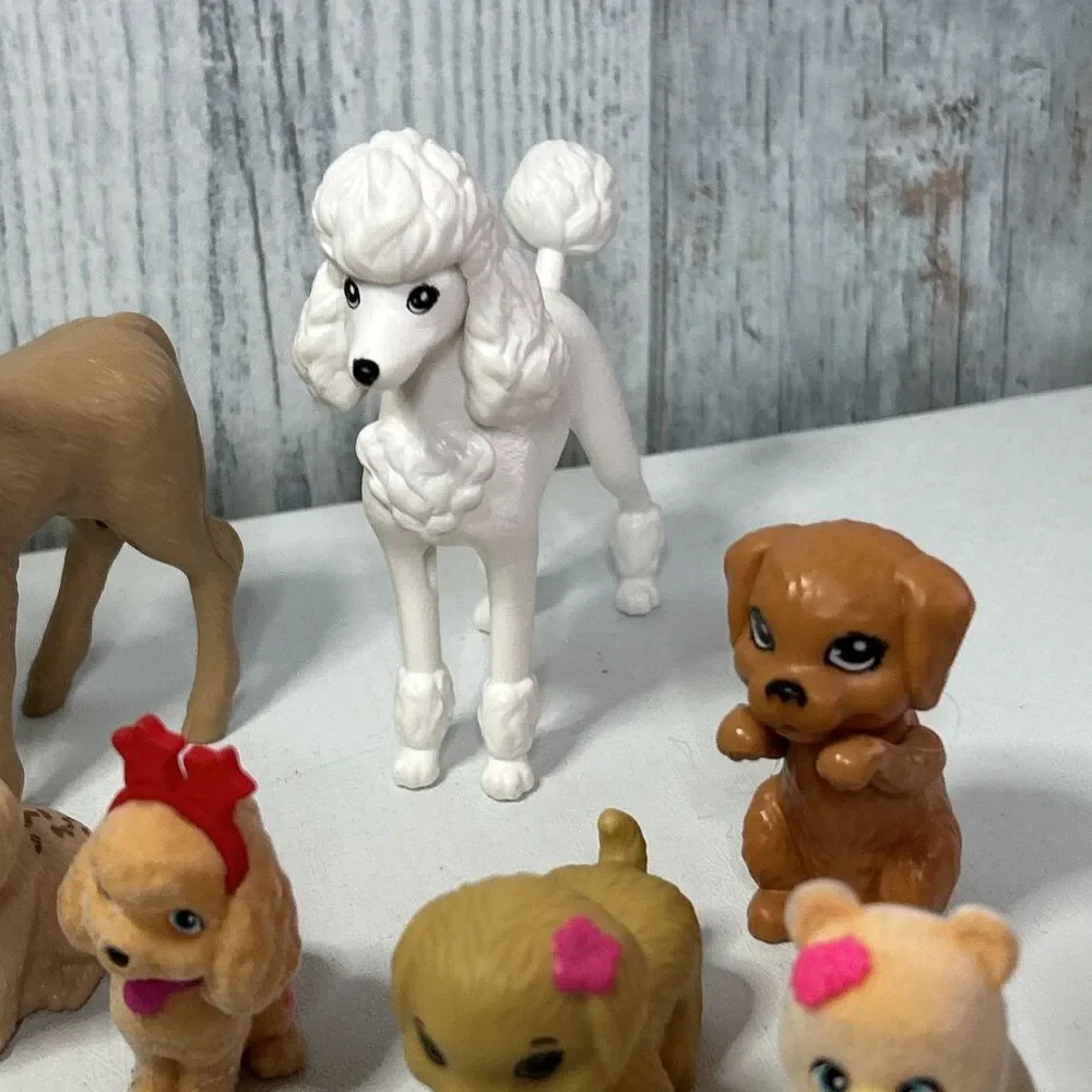Mixed Toy Lot, Barbie Pets plus 3 dolls. 21 Toys.